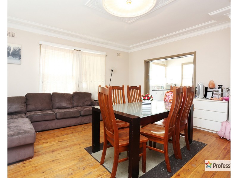 32A Eustace Street, Fairfield NSW 2165