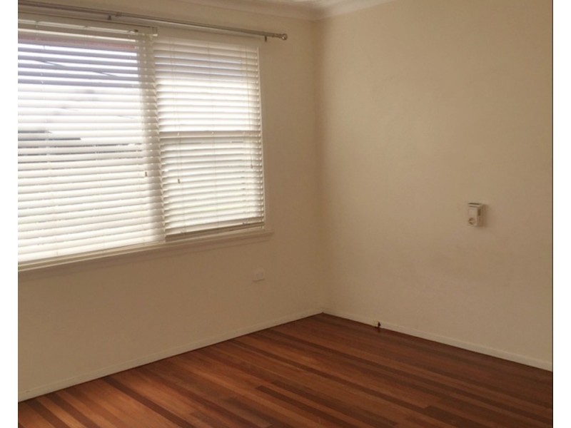5a Wetherill Street, Smithfield NSW 2164