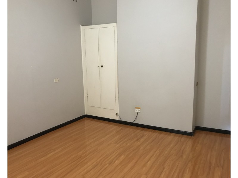 2 Ligar Street, Fairfield Heights NSW 2165