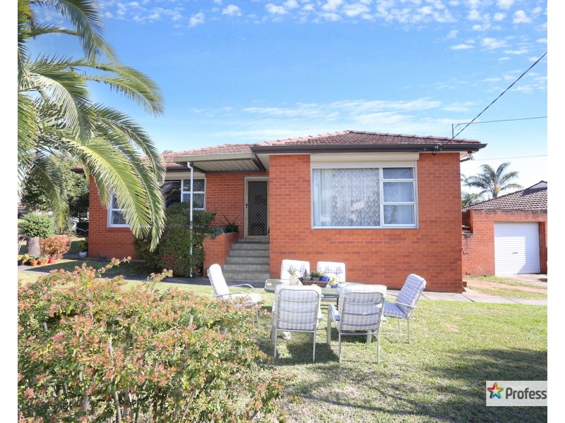 2 Stacey Street, Fairfield West NSW 2165