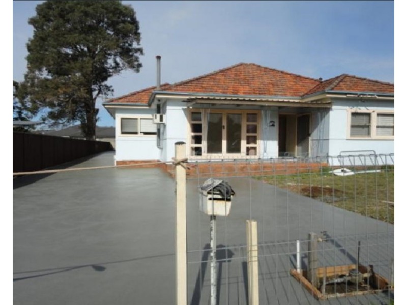 11 Polding Street, Fairfield NSW 2165