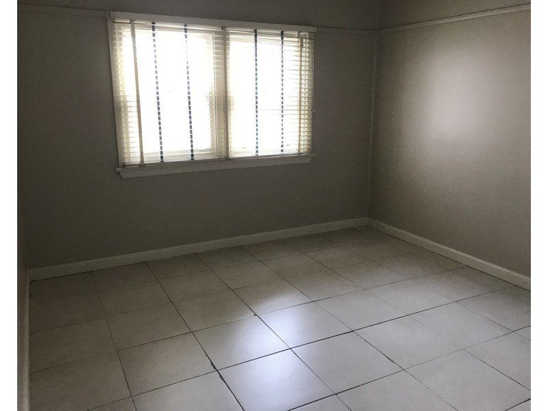 11 Polding Street, Fairfield NSW 2165