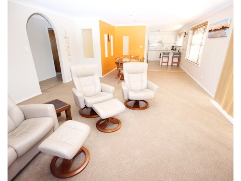 32 Sunbakers Drive, Forster NSW 2428