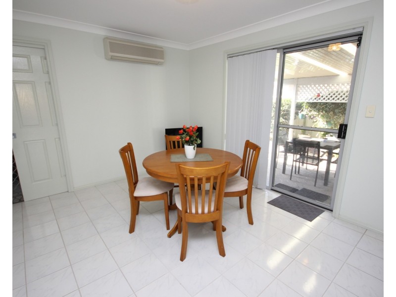 1/17 Cocos Crescent, Forster NSW 2428