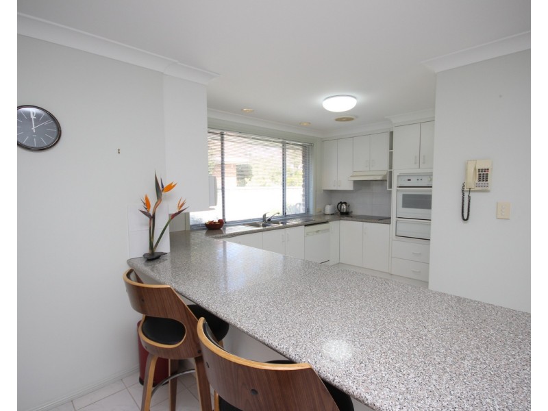 1/17 Cocos Crescent, Forster NSW 2428