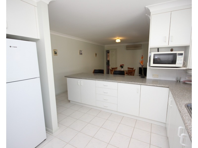 1/17 Cocos Crescent, Forster NSW 2428