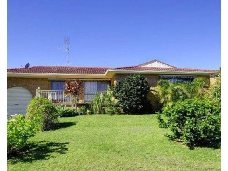 12 Carribean Avenue, Forster NSW 2428