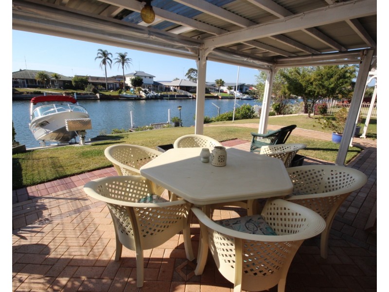 5 Elouera Crescent, Forster NSW 2428
