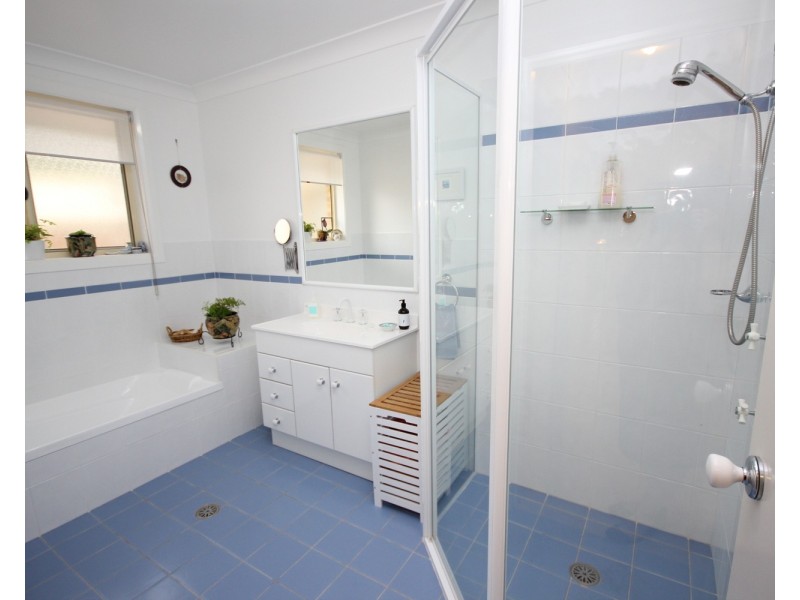 1/64 The Southern Parkway, Forster NSW 2428