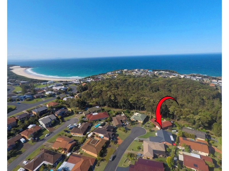 8 Lutea Place, Forster NSW 2428