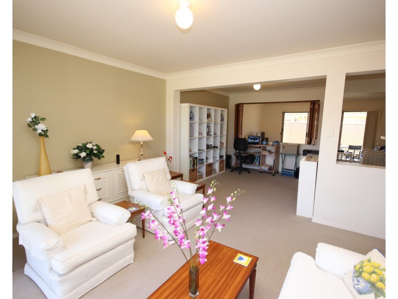 9 Nakara Court, Forster NSW 2428