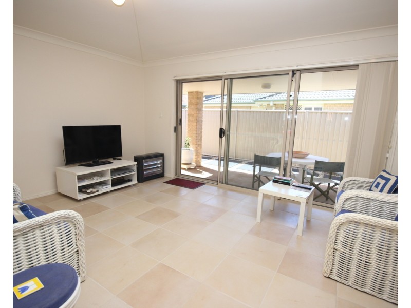 9 Nakara Court, Forster NSW 2428