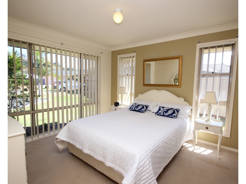 9 Nakara Court, Forster NSW 2428