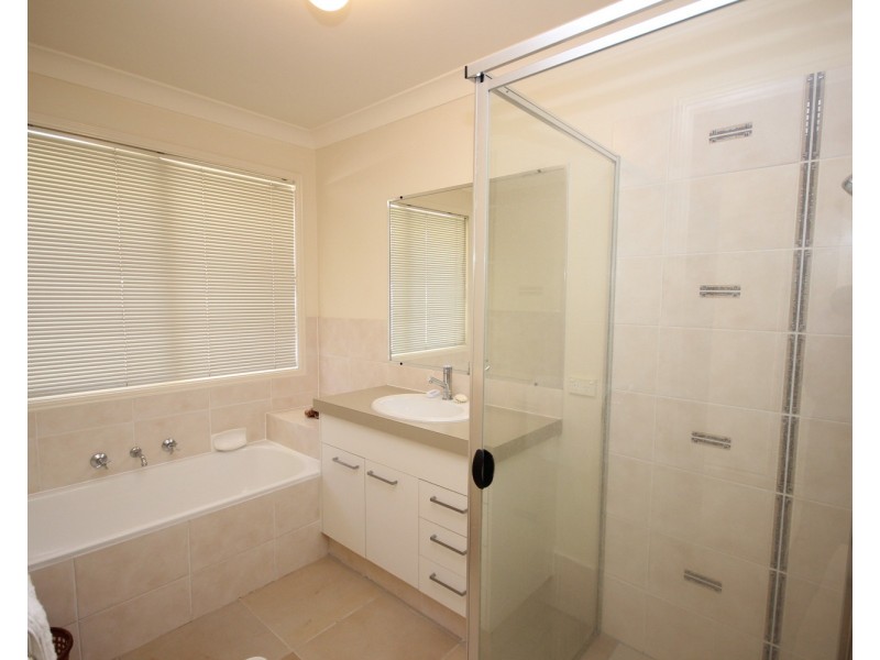 9 Nakara Court, Forster NSW 2428