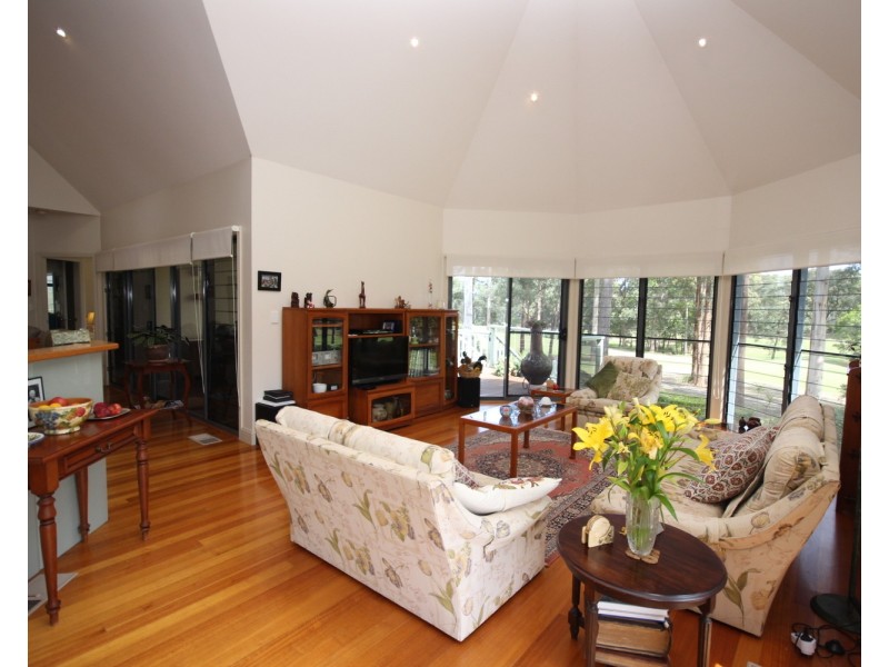 20 Hilltop Parkway, Tallwoods Village NSW 2430