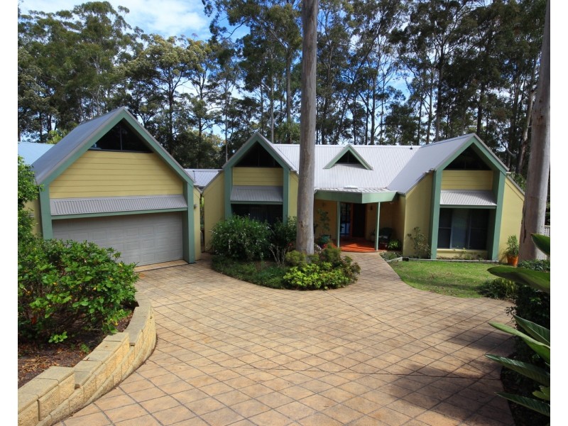 20 Hilltop Parkway, Tallwoods Village NSW 2430