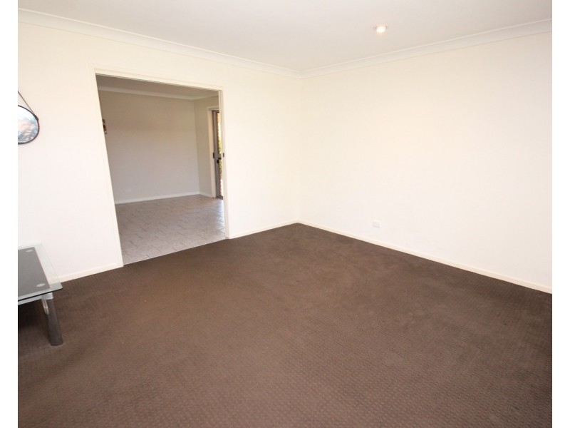 33 Carribean Avenue, Forster NSW 2428