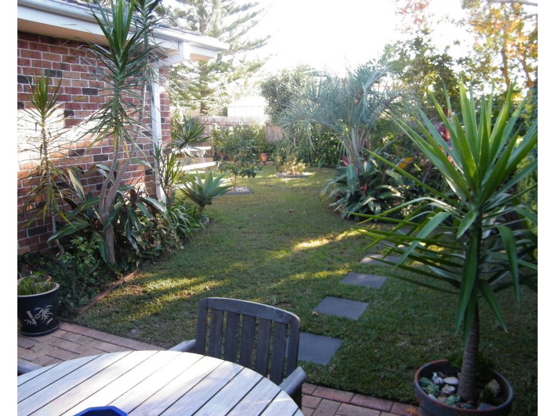 33 Carribean Avenue, Forster NSW 2428