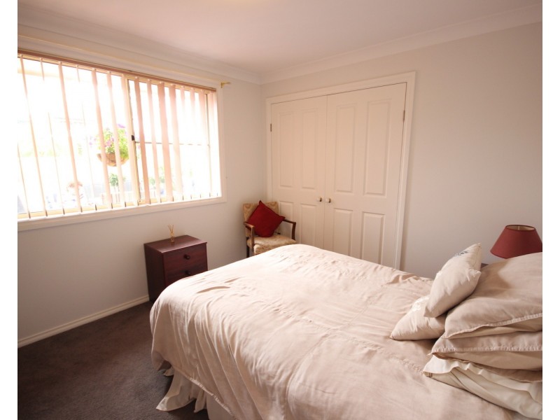 2/3 Paruna Court, Forster NSW 2428