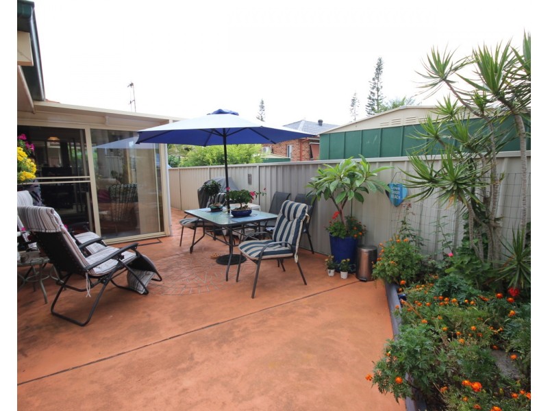 2/3 Paruna Court, Forster NSW 2428