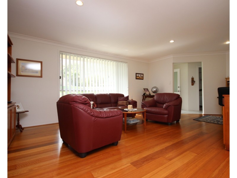 10 Sentry Crescent, Forster NSW 2428
