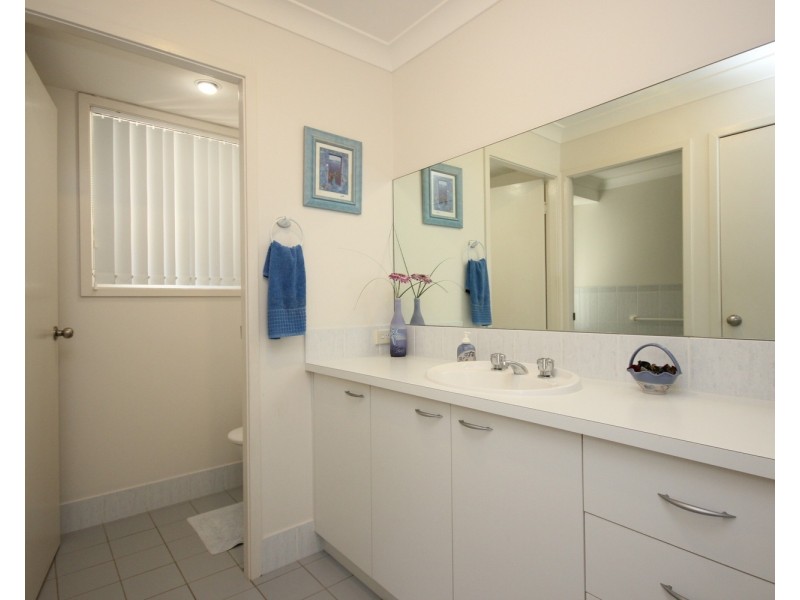 10 Sentry Crescent, Forster NSW 2428