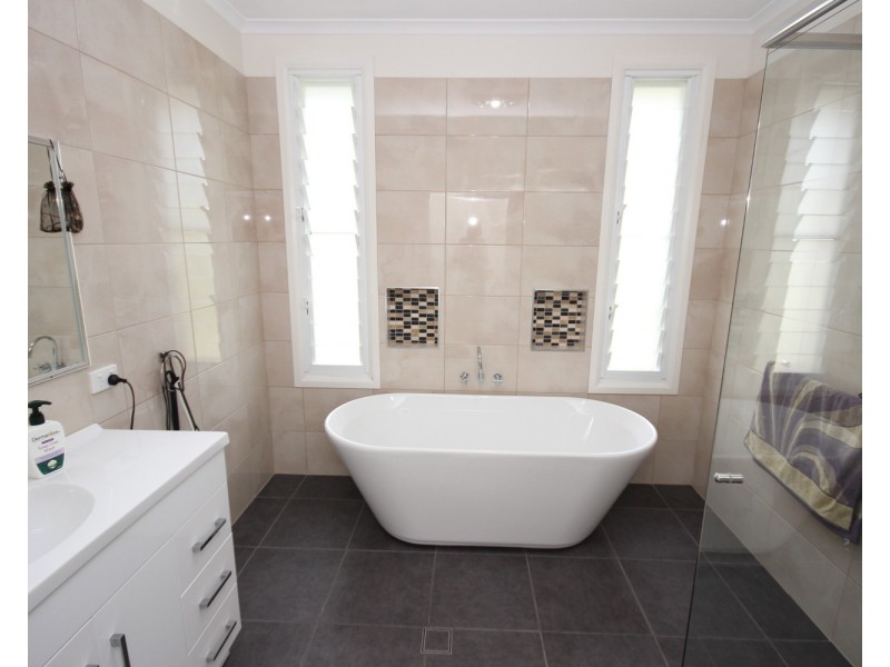 23 Burranjurra Avenue, Coomba Park NSW 2428