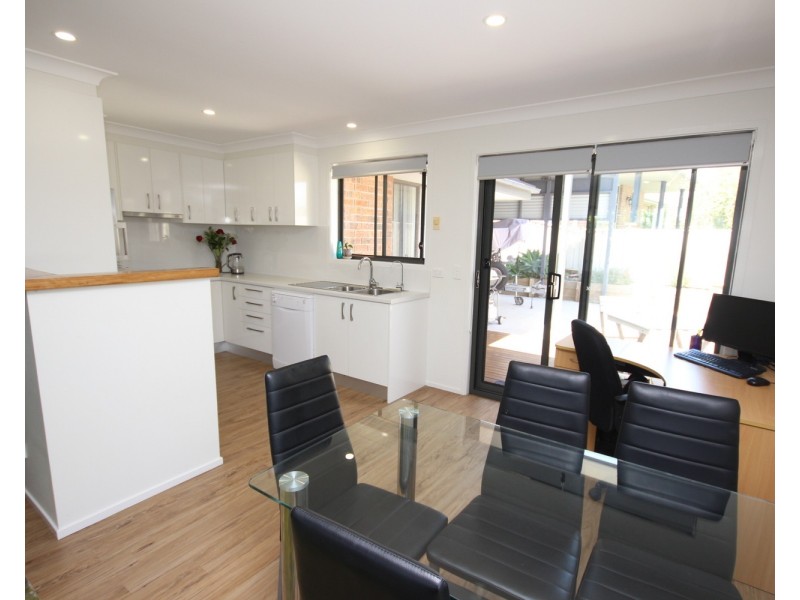 4 Gleneon Drive, Forster NSW 2428