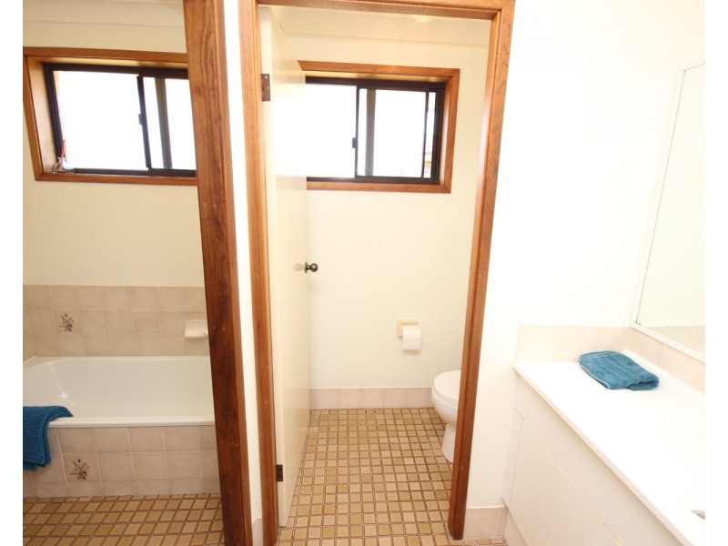 4 Gleneon Drive, Forster NSW 2428