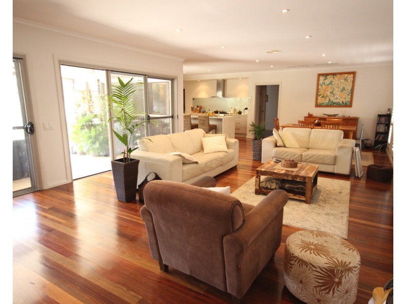 18 Wirrana Circuit, Forster NSW 2428