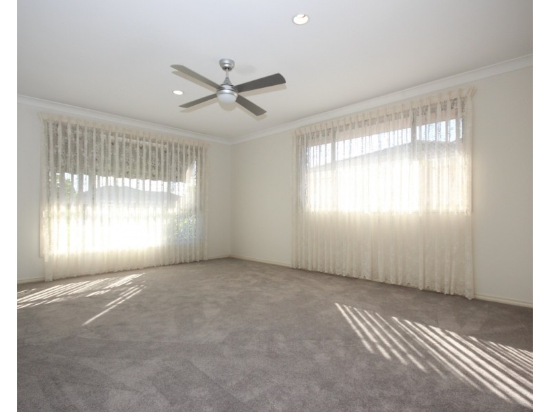 82  Amanda Crescent, Forster NSW 2428