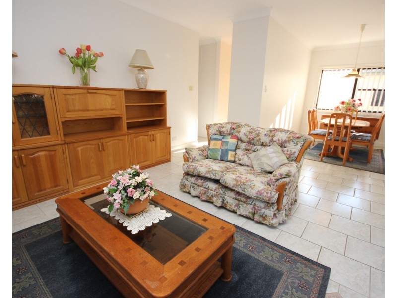 22/2 Breese Parade, Forster NSW 2428