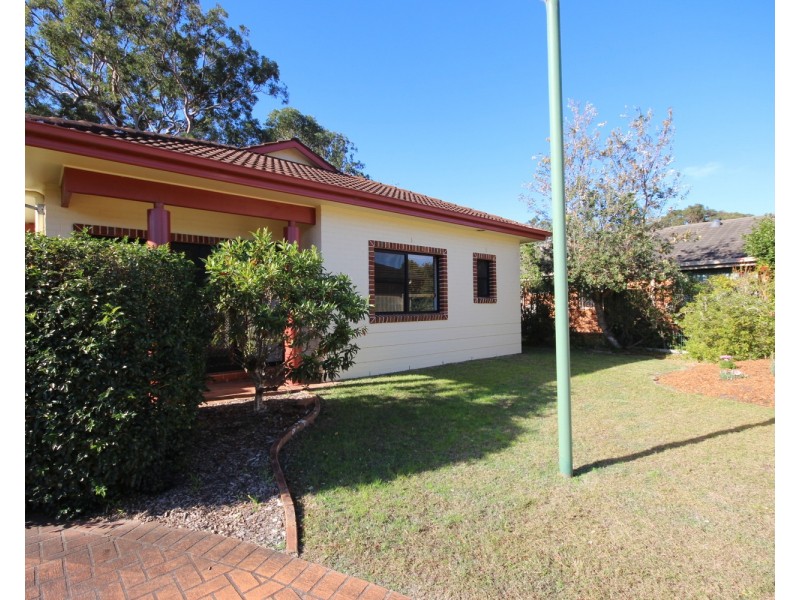22/2 Breese Parade, Forster NSW 2428