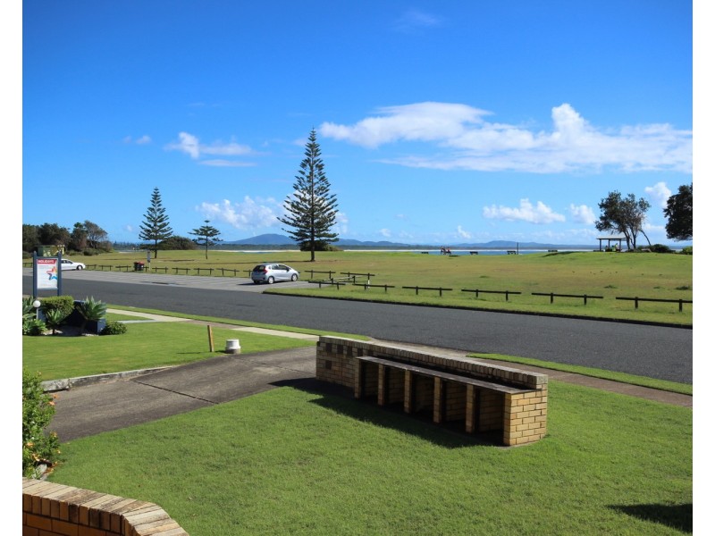 1/94 Head Street, Forster NSW 2428