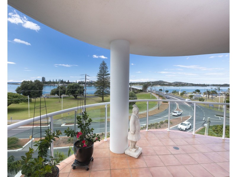 401/6-10 Manning Street, Tuncurry NSW 2428