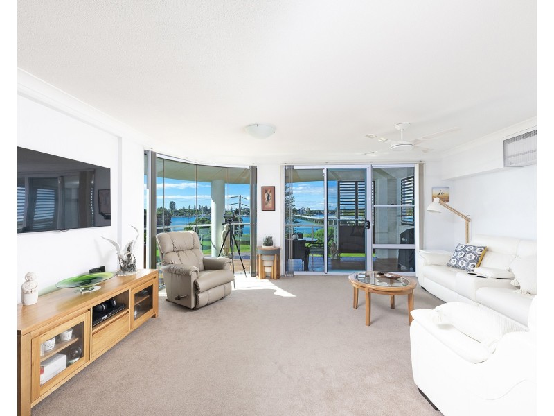 401/6-10 Manning Street, Tuncurry NSW 2428