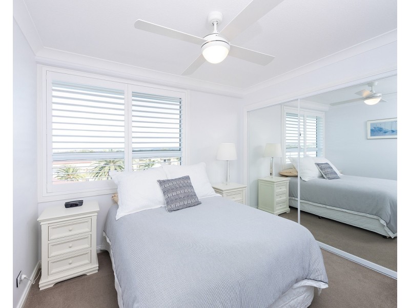 401/6-10 Manning Street, Tuncurry NSW 2428