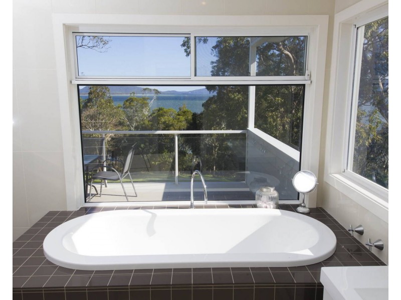 97 Green Point Drive, Green Point NSW 2428