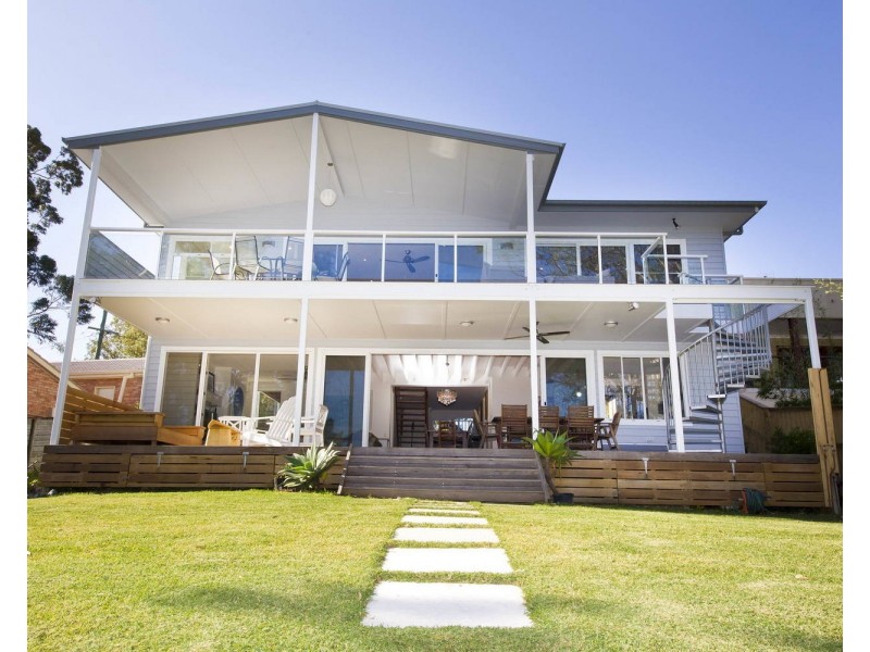 97 Green Point Drive, Green Point NSW 2428