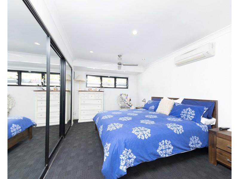 11 Patsys Flat Rd, Smiths Lake NSW 2428