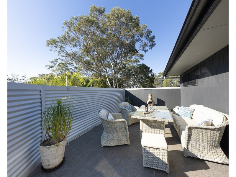 11 Patsys Flat Rd, Smiths Lake NSW 2428