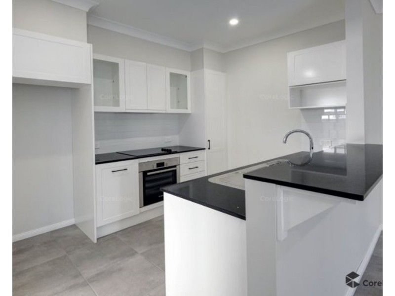 2/3 Mark Street, Forster NSW 2428