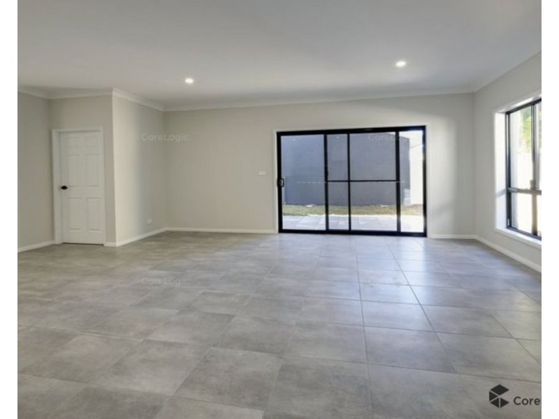 2/3 Mark Street, Forster NSW 2428
