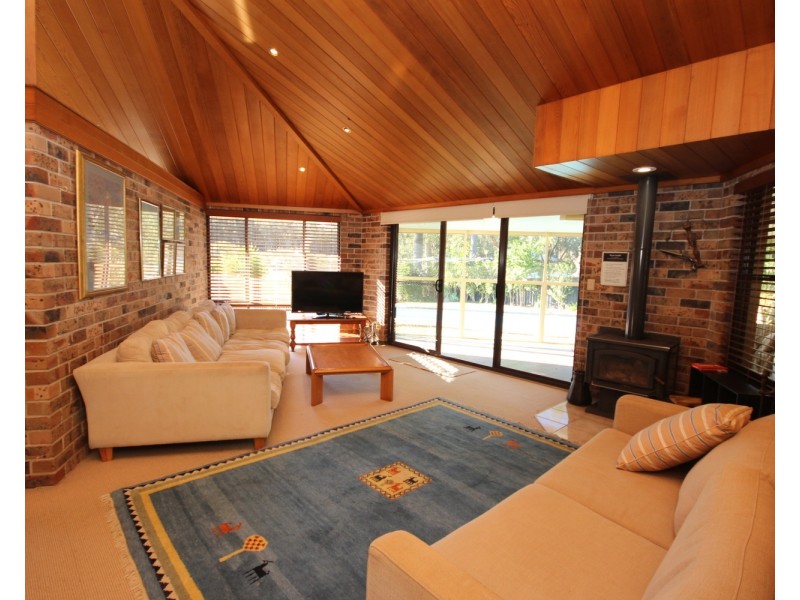 27 Palmway Crescent, Tuncurry NSW 2428