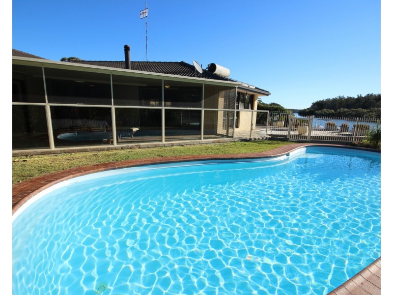 27 Palmway Crescent, Tuncurry NSW 2428