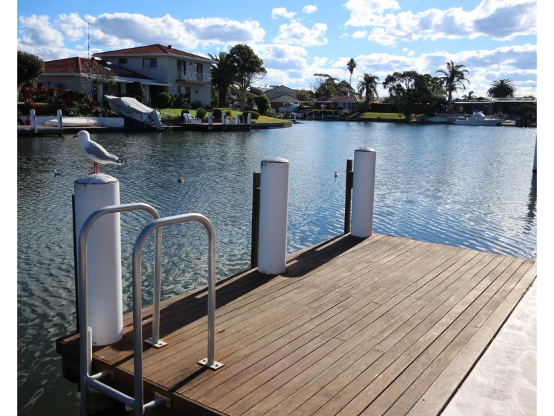 9 Roebuck Key, Forster NSW 2428