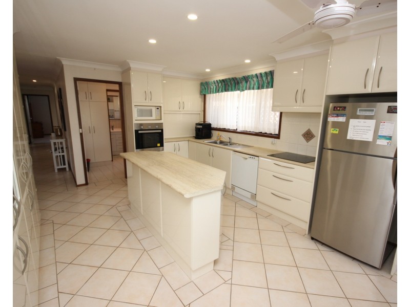 9 Roebuck Key, Forster NSW 2428