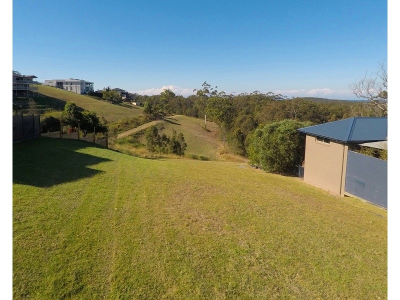 13 Lake View Way, Tallwoods Village NSW 2430