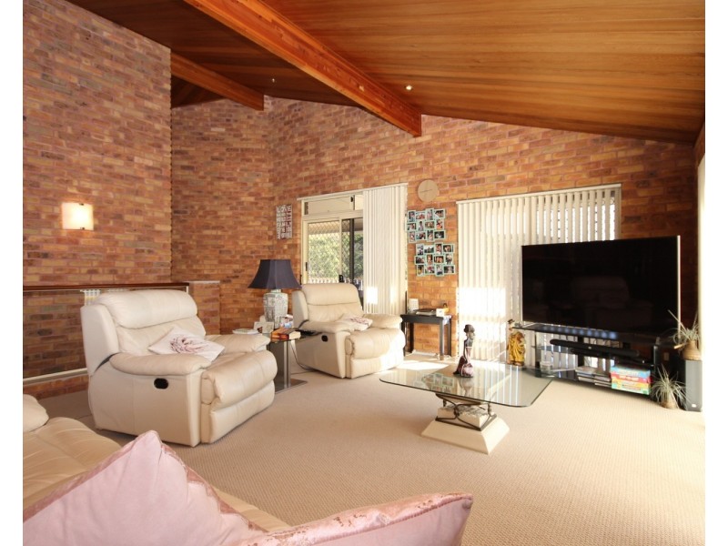 67 Boundary Street, Forster NSW 2428