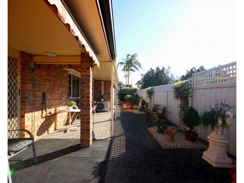 2/66 Kenrose Street, Forster NSW 2428